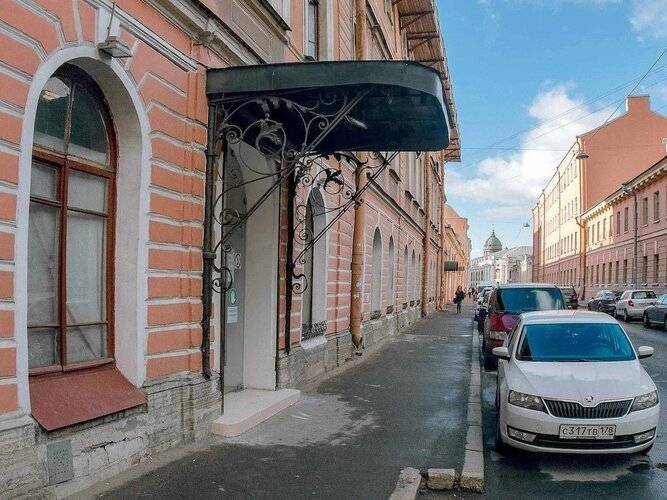 Друзья У Гостиного Двора