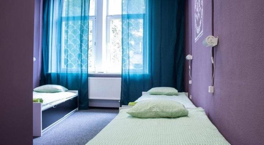 Хостел Амалиенау И Апартаменты