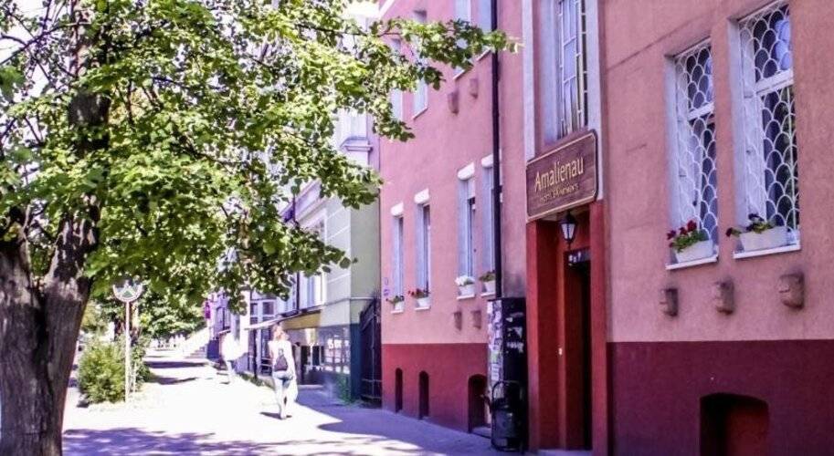 Хостел Амалиенау И Апартаменты