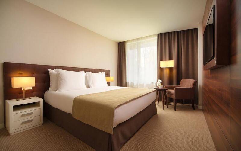 Parklane Resort And Spa