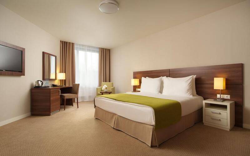 Parklane Resort And Spa