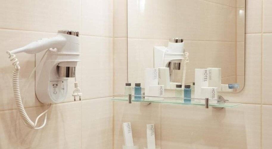 Отель Адажио