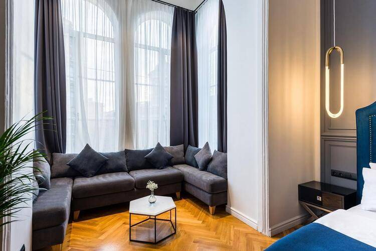 F12 Apartments