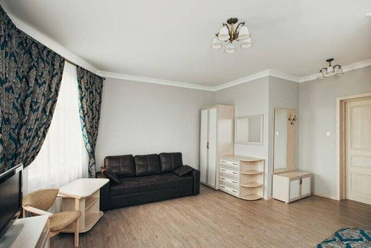 Отель Константа