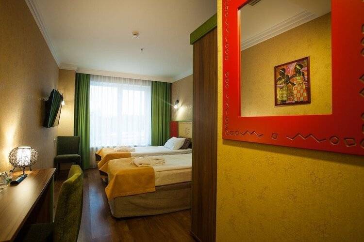 Комендантская Дача