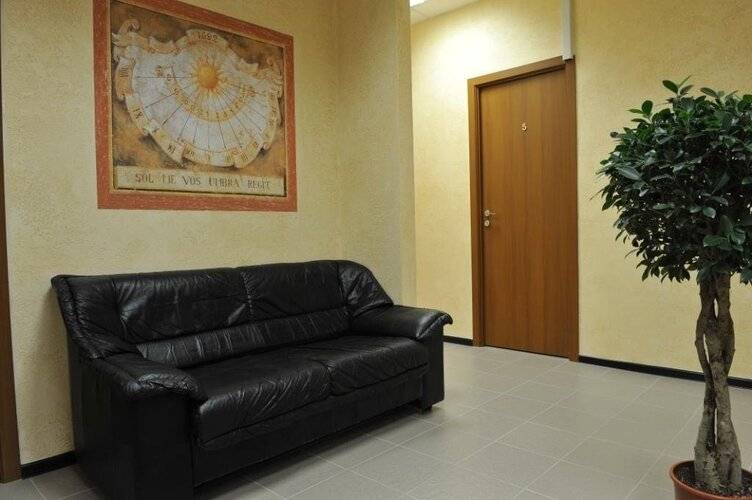 Отель Абри