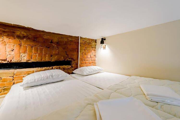 Piter Palace Emerald Apartments