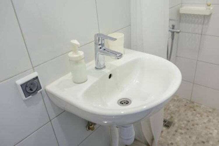 Отель Рузофф