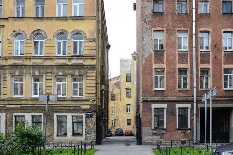 Отель Рузофф