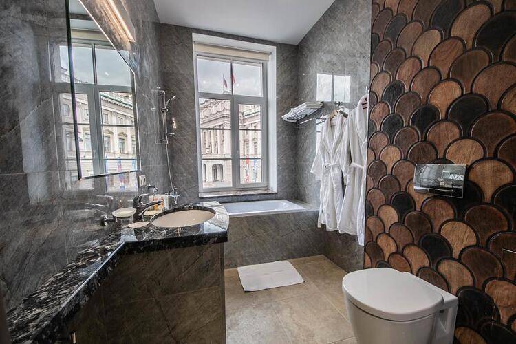 Agent Flat Apartment