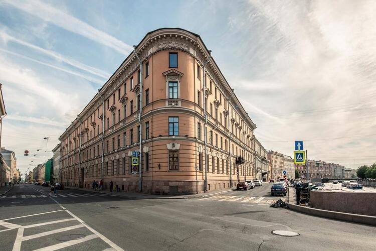 Agent Flat Apartment