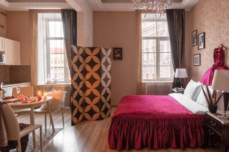Agent Flat Apartment