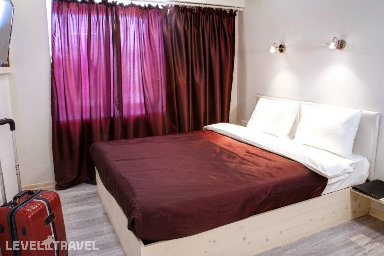 фотографии отеля Стоуни Айлэнд На Благодатной в Россия(Московский район) - фото №1