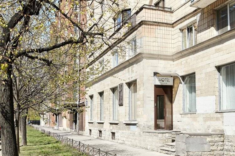 Отель У Семи Мостов