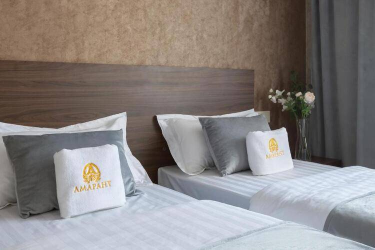 Отель Amarant