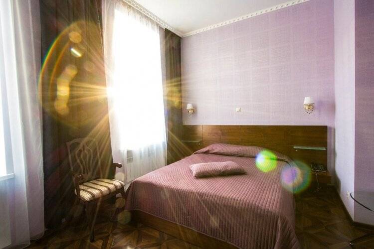 Отель Лион
