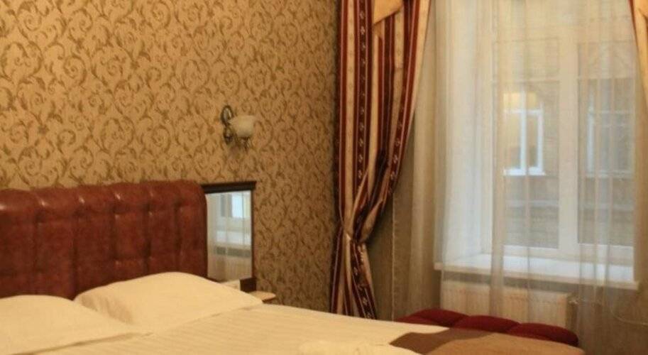 Отель Никонов