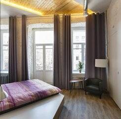 $item['hotel']['name']