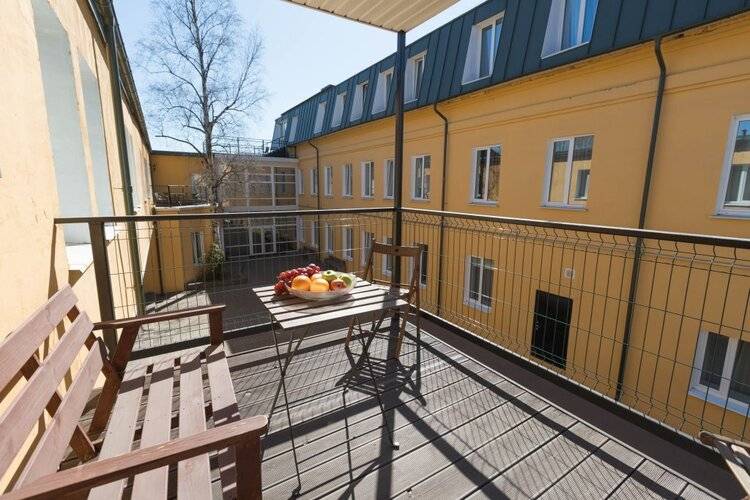 Отель Uhotel