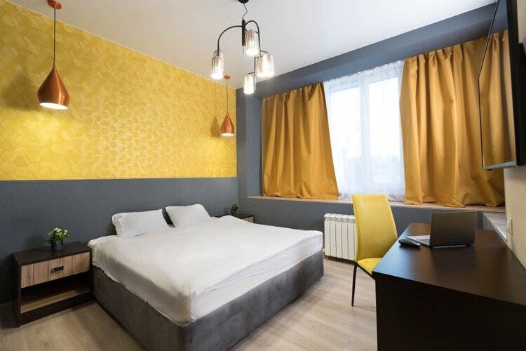 Отель Uhotel