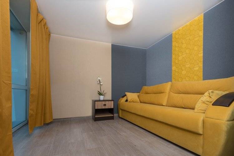 Отель Uhotel