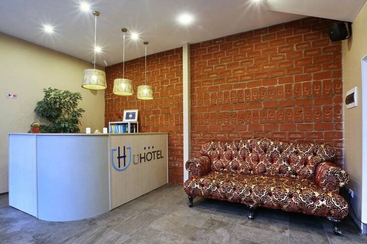 Отель Uhotel