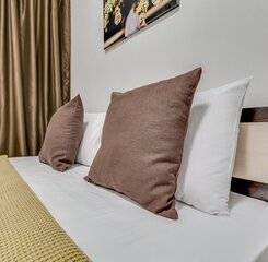 $item['hotel']['name']
