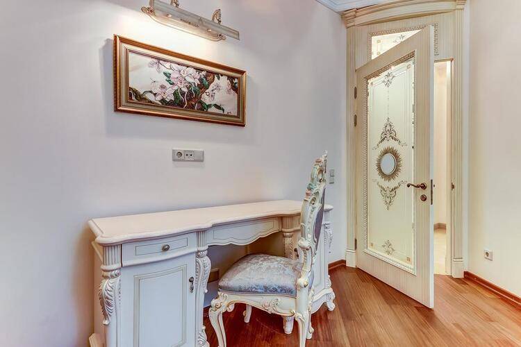 Апартаменты Venera Your Personal Hermitage For A Week