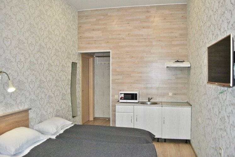 Hotel 812