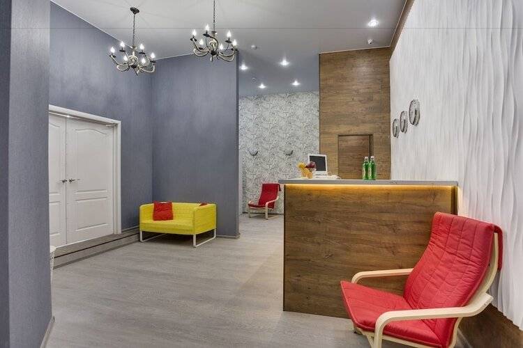 Hotel 812