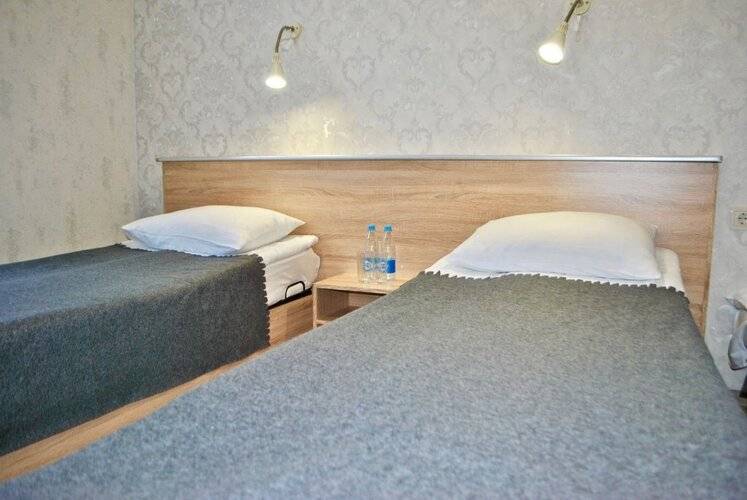 Hotel 812