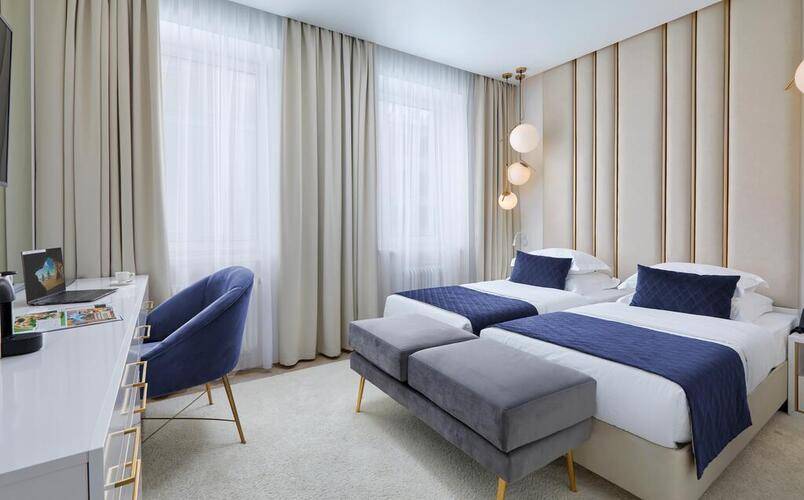 V Hotel Тверская