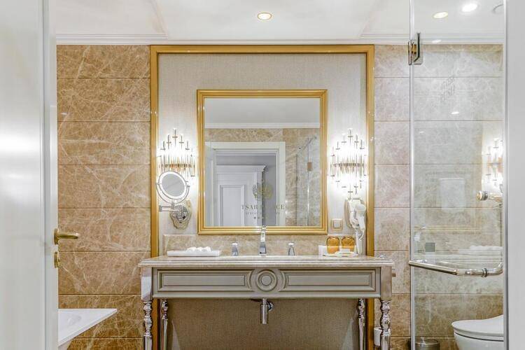 Tsar Palace Luxury Hotel & Spa