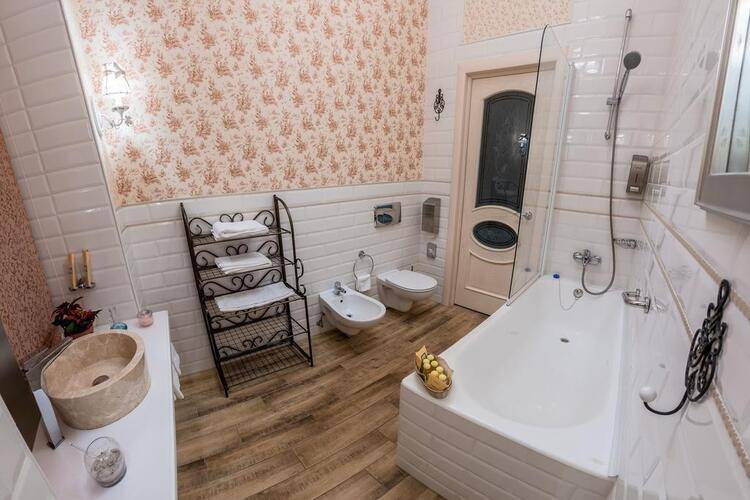 Трезини Арт-Отель (Trezzini Art Hotel)