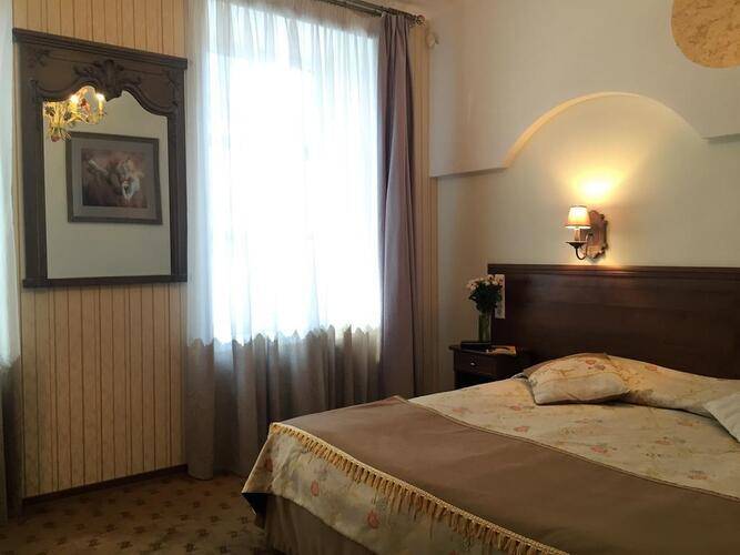 Трезини Арт-Отель (Trezzini Art Hotel)