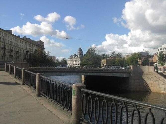 Гостевые Комнаты У Петропавловской