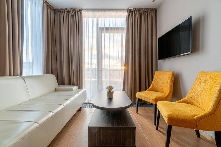 Харбор Клуб Отель (Harbor Club Hotel)