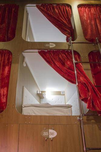 Невский Капсульный Отель (Nevsky Capsule Hotel)