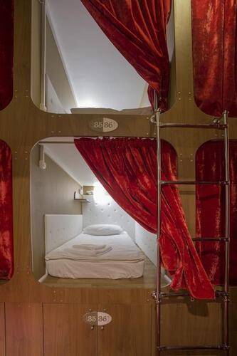 Невский Капсульный Отель (Nevsky Capsule Hotel)