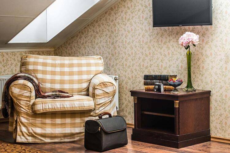 Lancaster Court Hotel (Ланкастер Корт Отель)