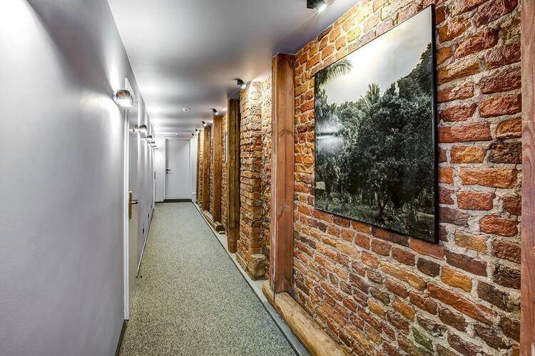 Mops Hotel & Spa