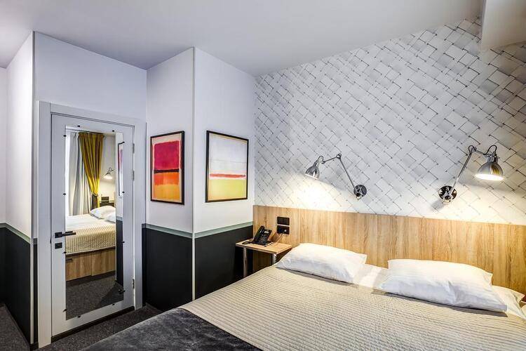 Mops Hotel & Spa