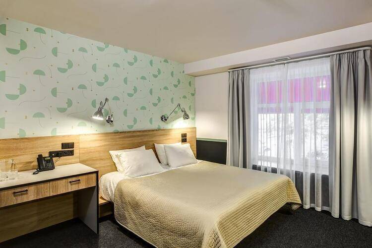 Mops Hotel & Spa
