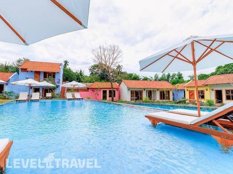 Фотография Hillside Village Resort