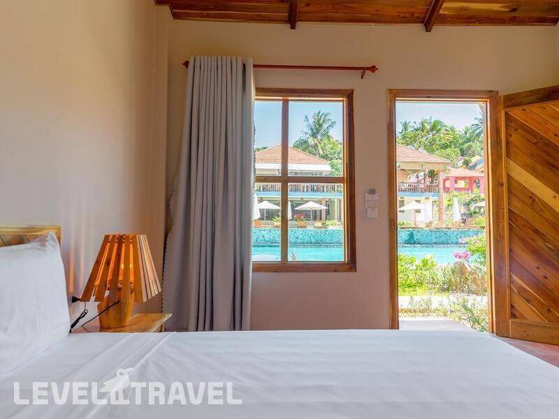 Фотография Hillside Village Resort