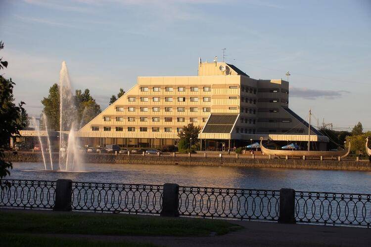 Отель Дружба