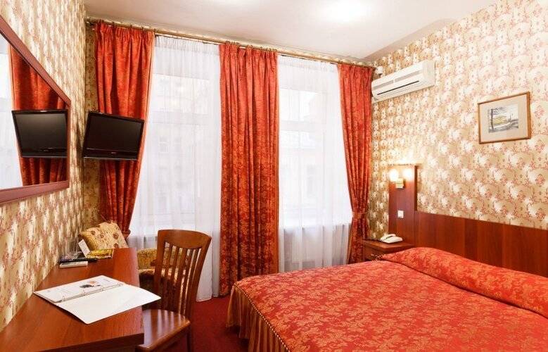 Отель Евразия