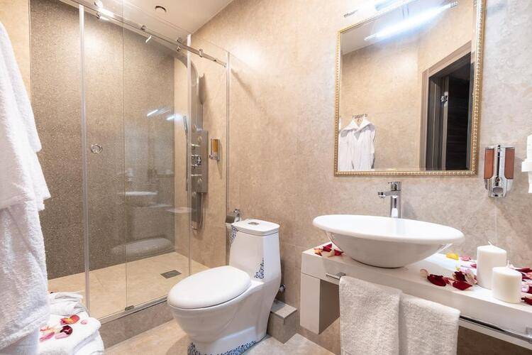 Отель Luxor (Люксор)