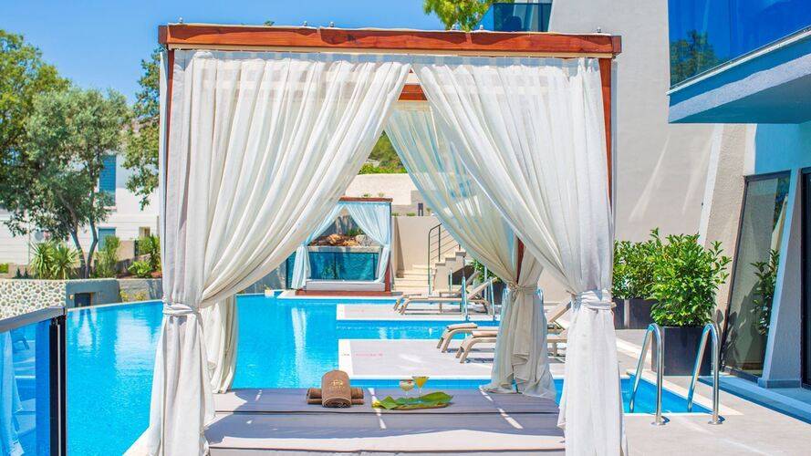 Orka Cove Hotel Penthouse & Suite (Adults Only 16+)