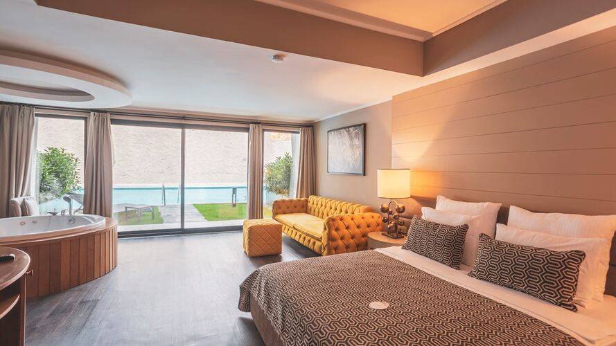 Orka Cove Hotel Penthouse & Suite (Adults Only 16+)